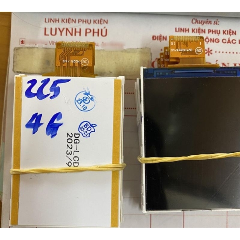 หน้าจอ Nokia 225 4G nokia 215 4G 15 พิน 2.4 นิ้ว