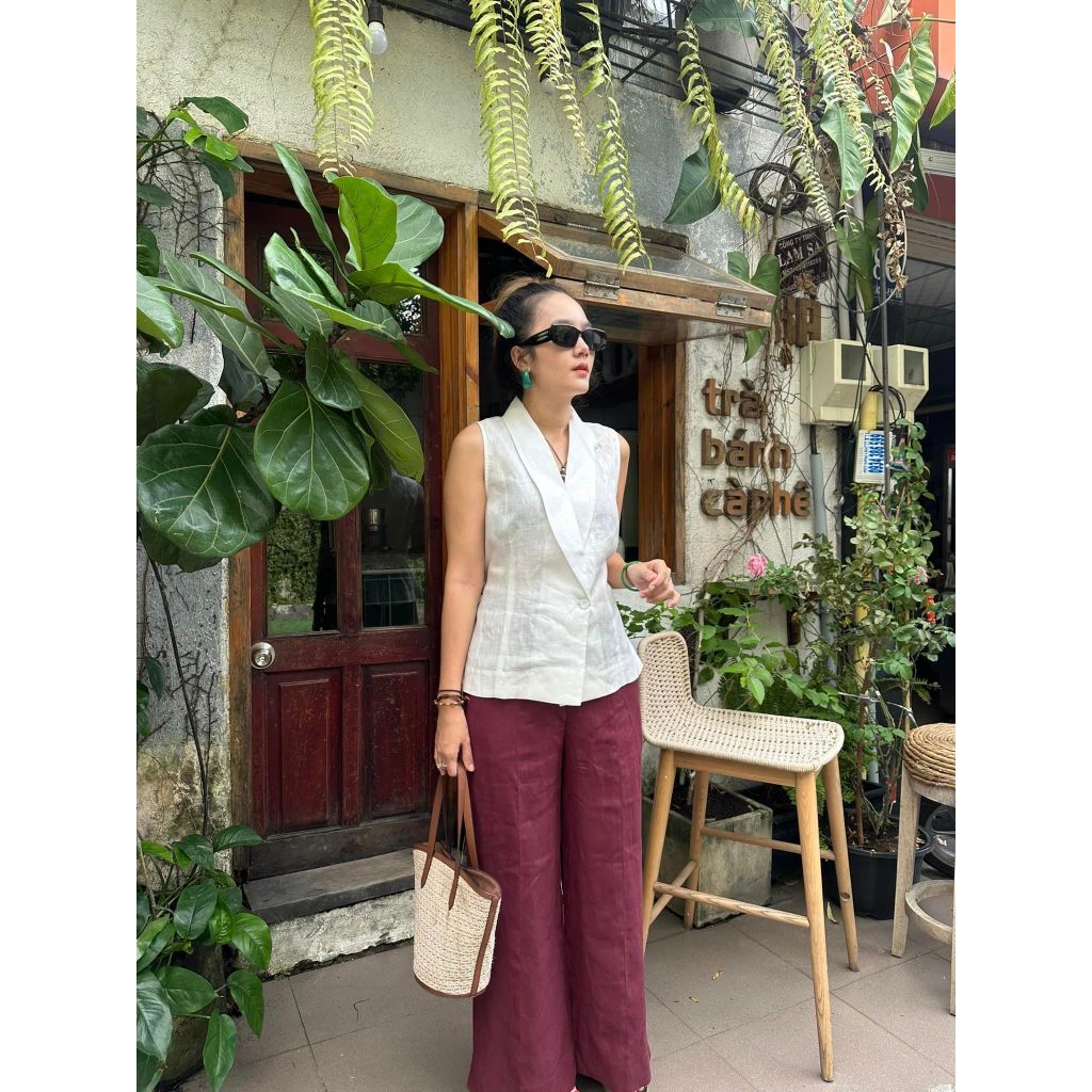 ผู้หญิงพรีเมี่ยม เสื้อกั๊กลินินคอปกแขนกุดเอว