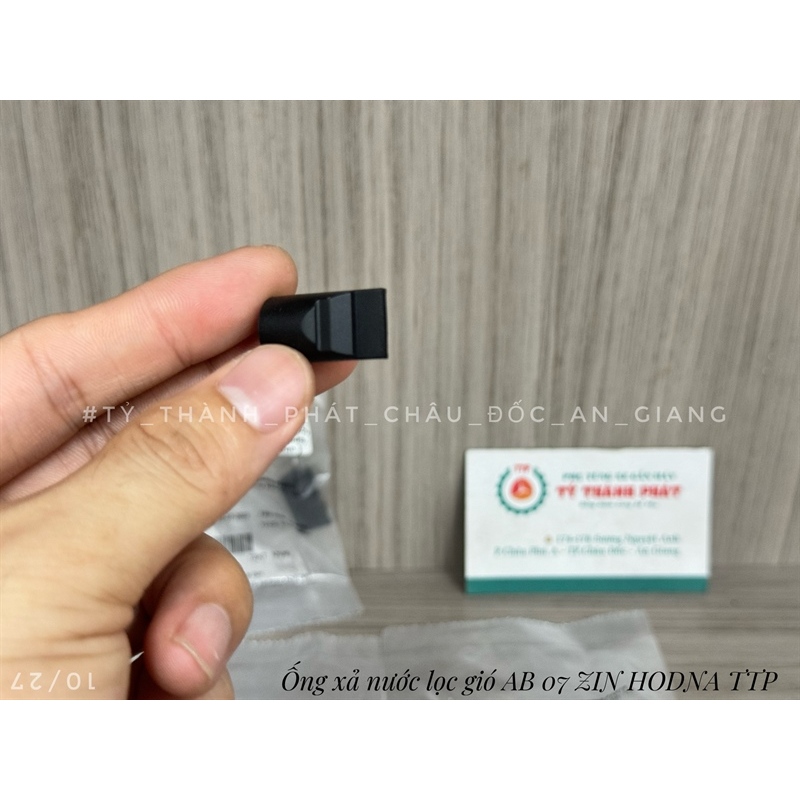 ท่อน้ําทิ้งกรองอากาศ AB 110, Click 110, AB 125, Lead 125, SH Mode, SH 13 zin (สีดํา) - (1 ชิ้น) 1723