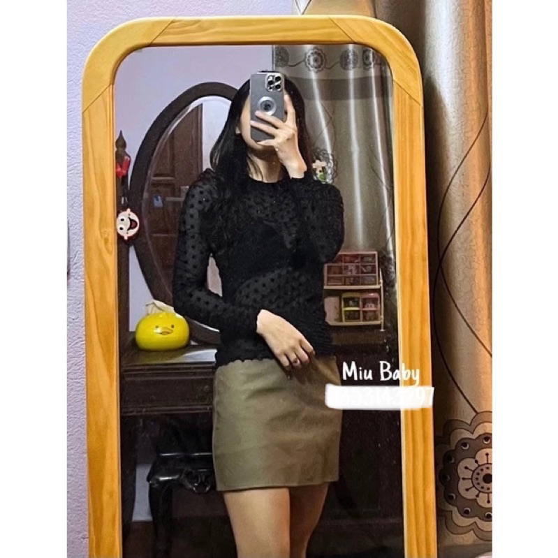 Kiabi เสื้อลูกไม้สีดําสําหรับแม่ของฉัน