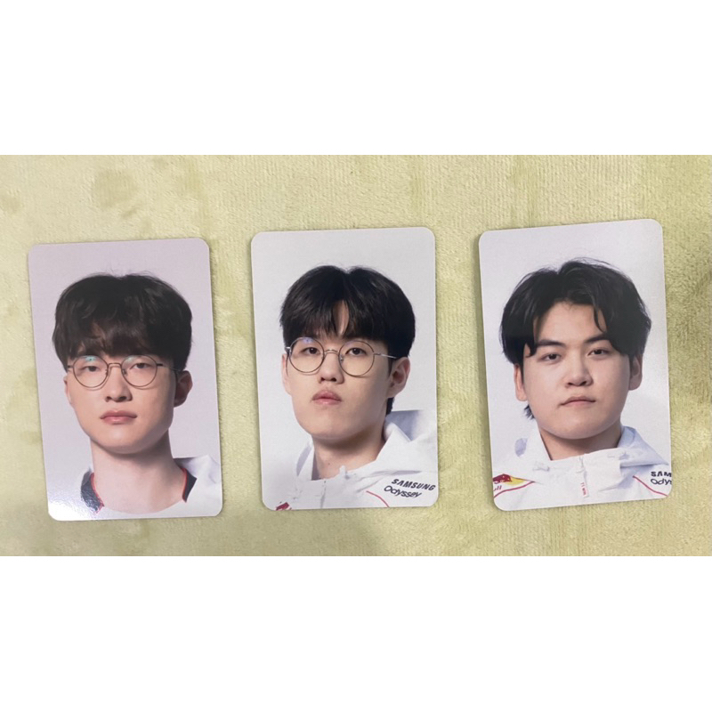 Photocard world 2024 4 ดาว t1 faker gumayusi Oner keria zeus