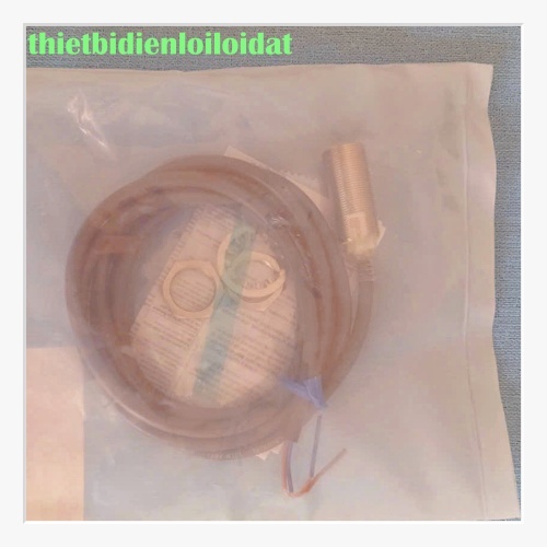 เซนเซอร์ OMRON E2EM-X8X2 SHOP | ของแท้ - DURABLE - SAVING