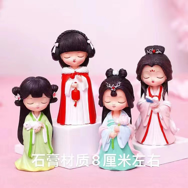 รูปปั้นปูนปลาสเตอร์ของ COM BO ANTIQUE PRINCESS 4 MODELS ขนาด 8cm (ไม่รวมสีและพู่กัน)