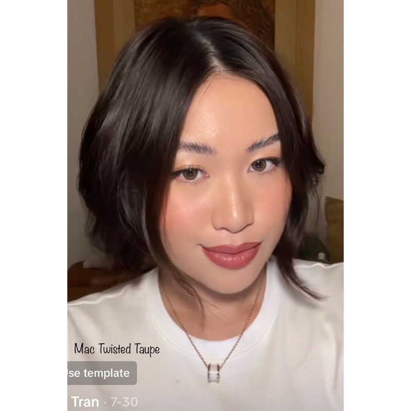 Mac Twisted Taupe ลิปสติก - สาย Powder Kiss พร้อมเปลือกด้าน
