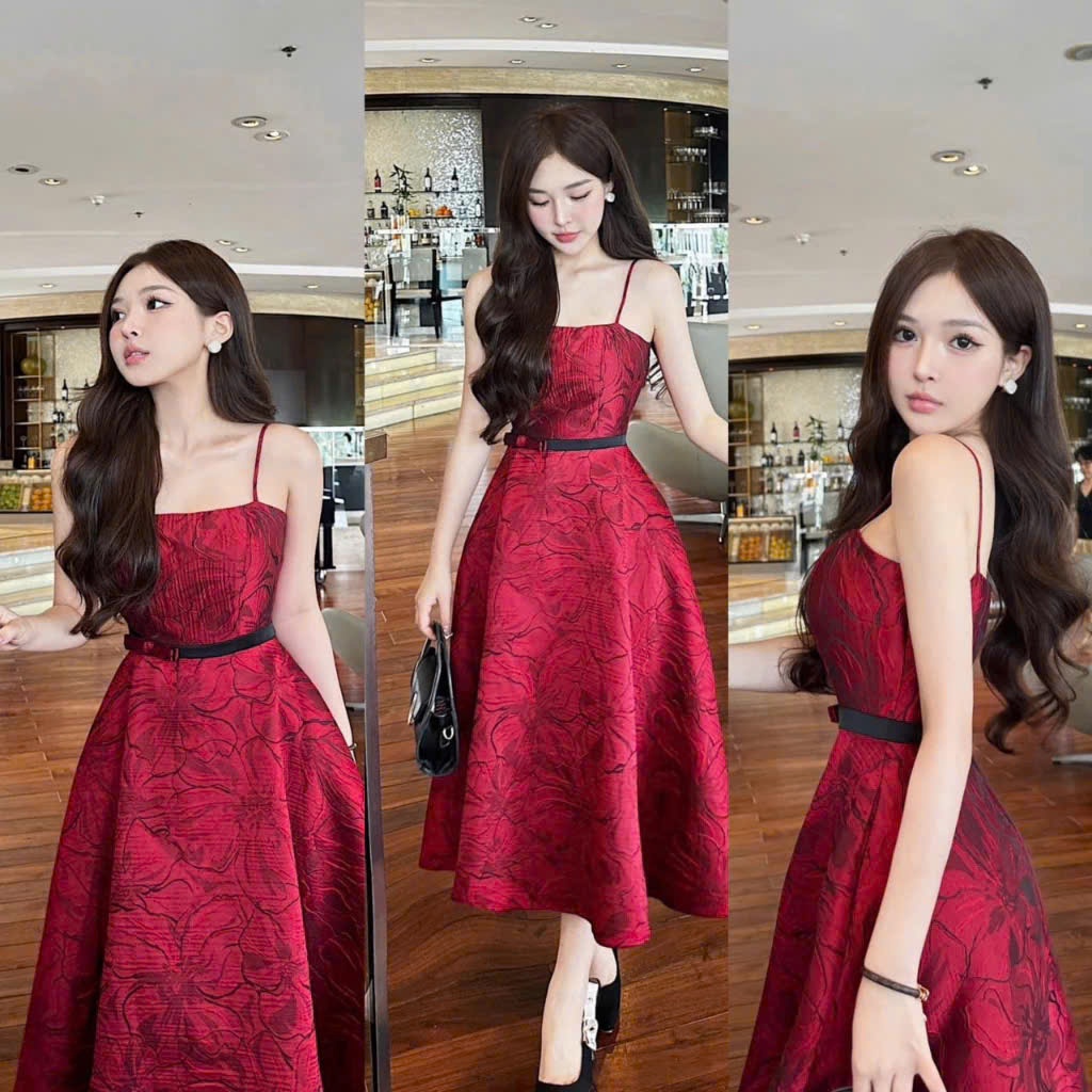 เดรสสีแดงสุดหรูสองสายที่เอว