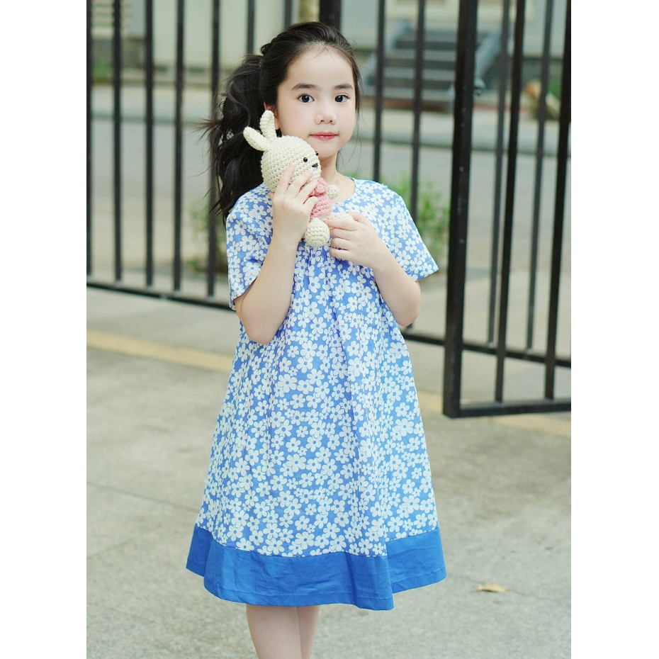 ชุดเดรสเด็กผู้หญิงดีไซน์โดย LEAH babydoll กุ๊นผ้าฝ้ายน่ารักสําหรับเด็กตั้งแต่ 3,4,5,6,7,8,9,10 ปี - 