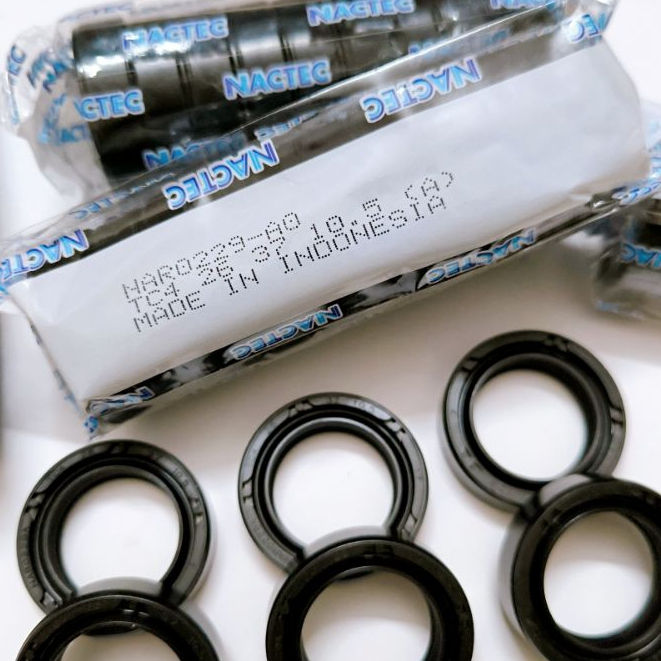 ซีลโช้คหน้า Dream / Wave / Air Blade / Vision 26*37*10.5 Nactec