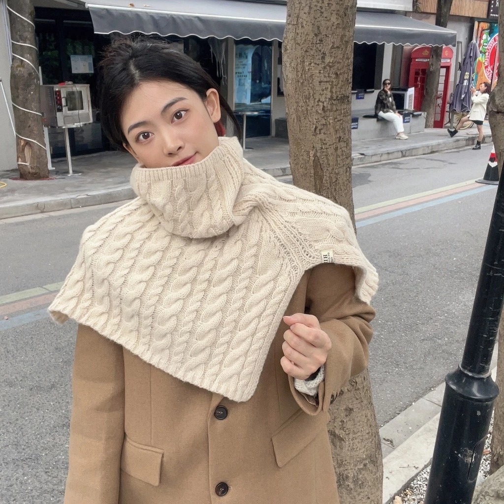 LINHTUXEDO - TUBE SCARF IN KOREAN COLOR BROCADE WOOL