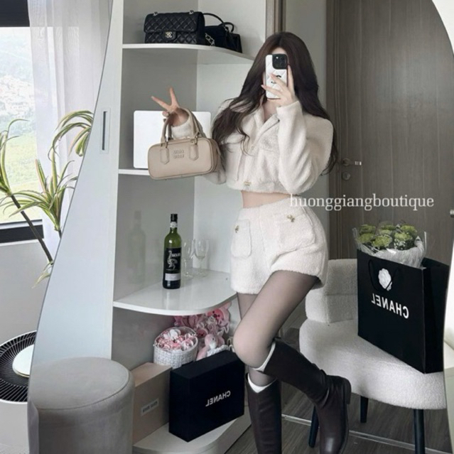 Huong GIANG BOUTIQUE • Phelan Set เสื้อแจ็คเก็ตผ้าฟลีซคอเต่า TK สไตล์เสื้อครอปผสมกางเกงขาสั้นสั้น ป้ายโบว์ผู้หญิง