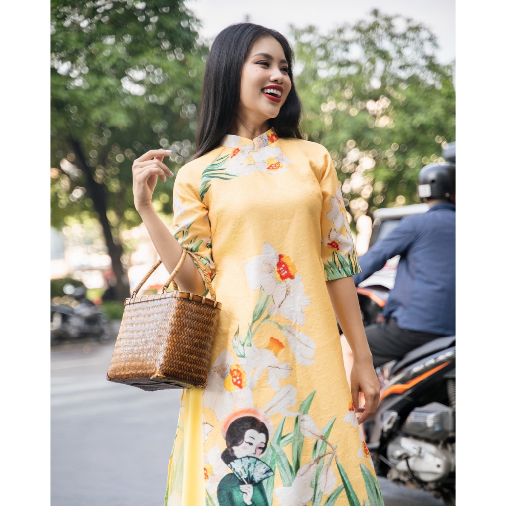 F2 แฟชั่นผู้หญิง Ao Dai & Freedom Gold ผ้าโบรเคดฤดูใบไม้ผลิกลิ่นหอมคอปกสูงแขนหลวม,ฤดูใบไม้ผลิสาวดอกไ