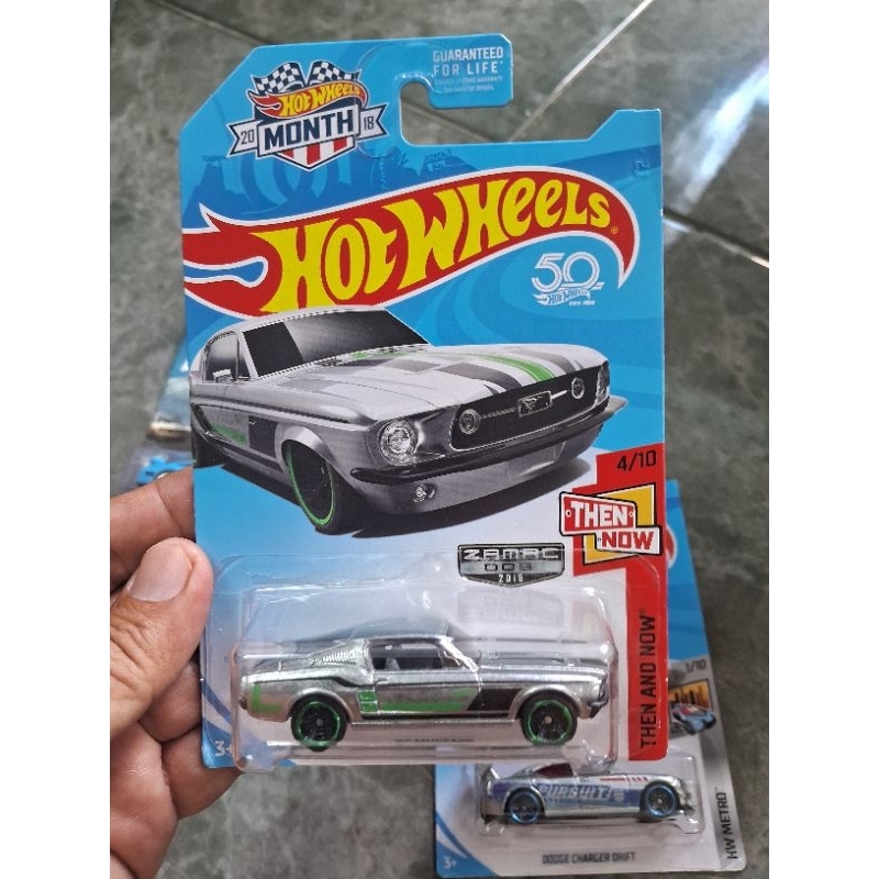HOT WHEELS ZAMAC 1967 FORD MUSTANG WALMART EXCLUSIVE