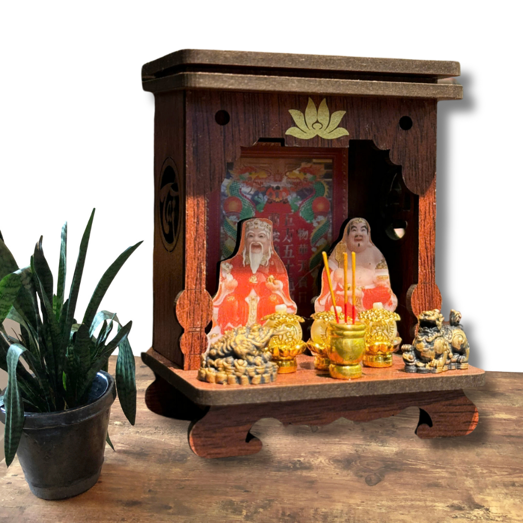 โมเดลแท่นบูชา Mini God of Wealth ที่ประกอบไว้ล่วงหน้า - อุปกรณ์ของขวัญที่มีความหมาย - Tiny World - ร