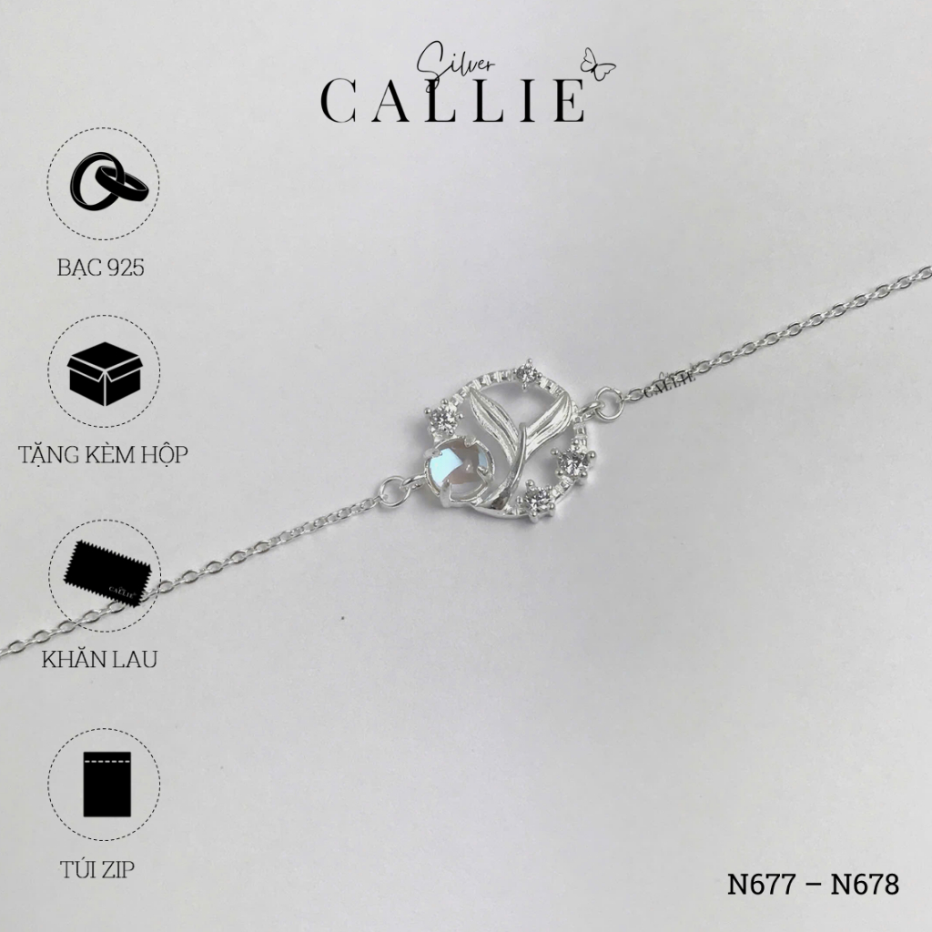 LT240 - สร้อยข้อมือวงกลมหางปลา Callie Silver