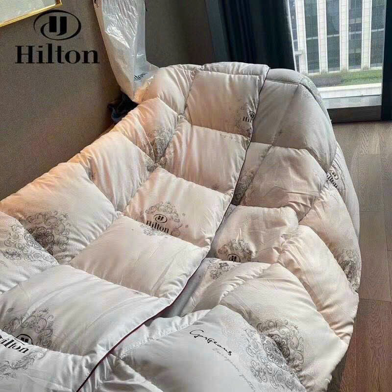 ผ้าห่มกันหนาว Hilton นําเข้าทั้งตัว ขนาด 2mx2m3 น้ําหนัก 2.5kg