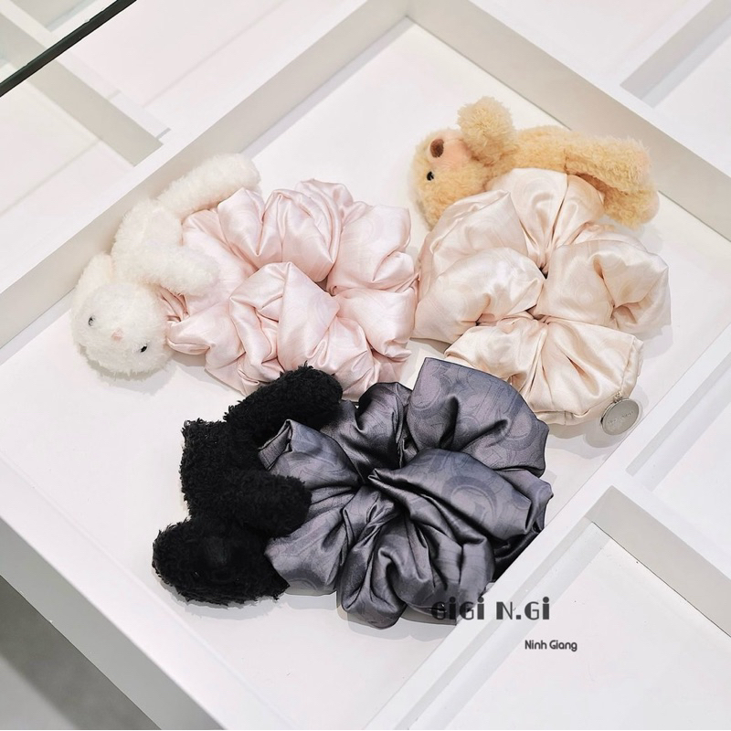 13DE MARZO BEAR HAIR TIE