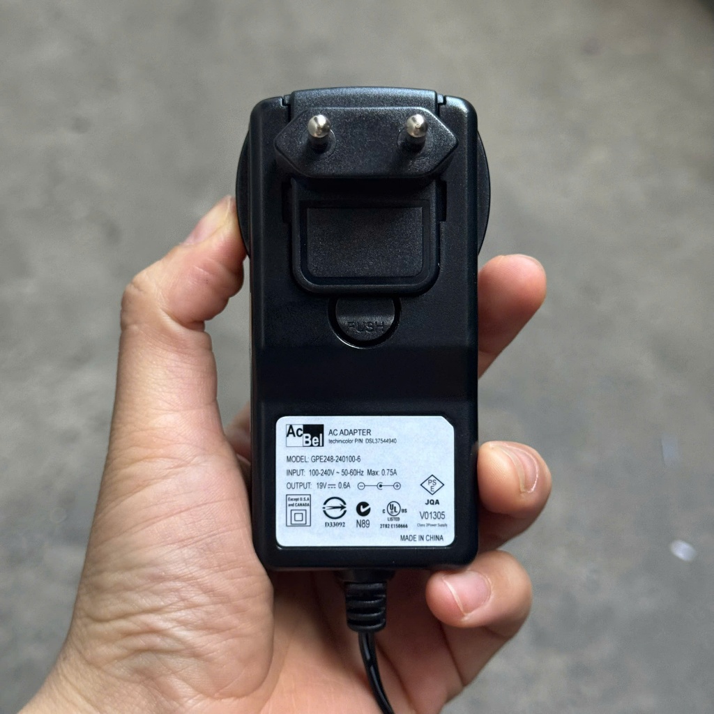 เครื่องชาร์จ 19v 0.6a iLife เครื่องดูดฝุ่นหุ่นยนต์