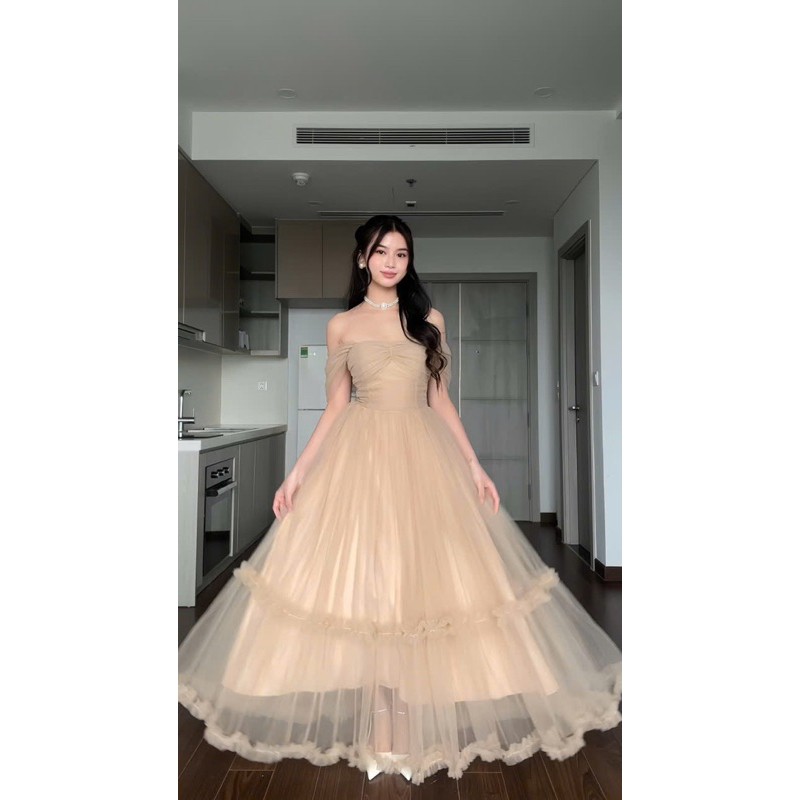 BECHIC dress long FLAT SHOULDER Mesh dress เดรสยาวบาน 3 ชั้น