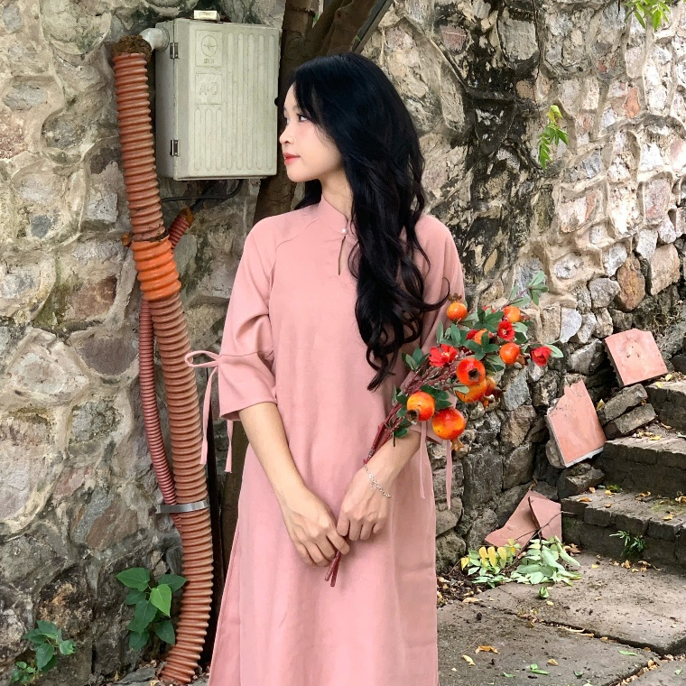 AD12 ผู้หญิงกํามะหยี่โมเดิร์น ao dai ชุดกระดุมมุกและกางเกงผ้าไหมหรูหรา 24Feb