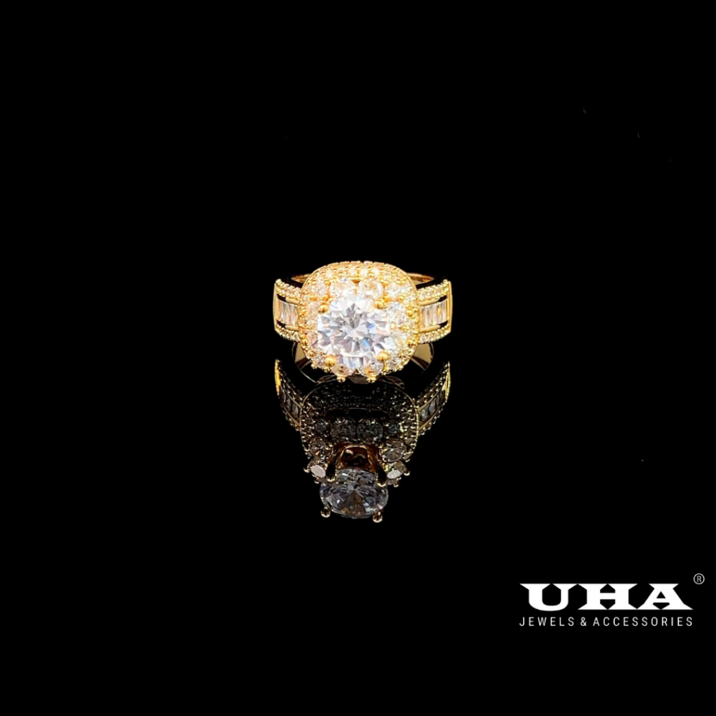 แหวนผู้หญิง UHA N673 พร้อม CZ UHA ประกายคุณภาพสูง