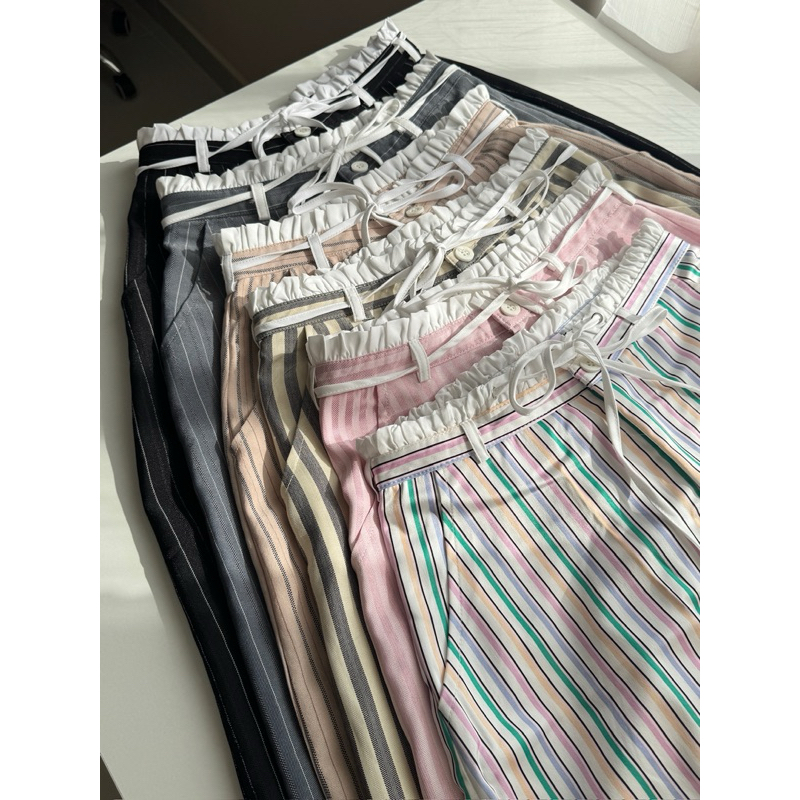 Cici PANTS NEW VERSION กางเกงขาตรงทรงหลวมสําหรับผู้หญิงด้านหลังสีขาวและลายทางมีกระเป๋า