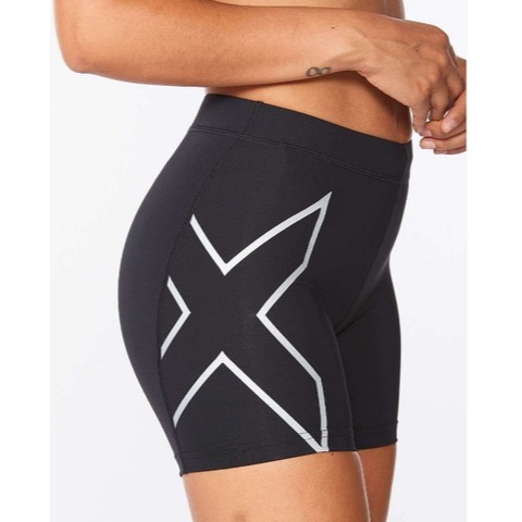 [ของแท้] กางเกงขาสั้นผู้หญิง 2XU Core Compression - 5 นิ้ว