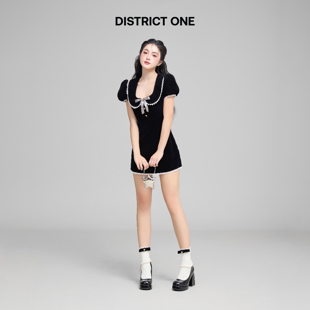 DISTRICT ONE - เดรสกํามะหยี่สีดําเซเลอร์มูน - เดรสกํามะหยี่สีดํา D811