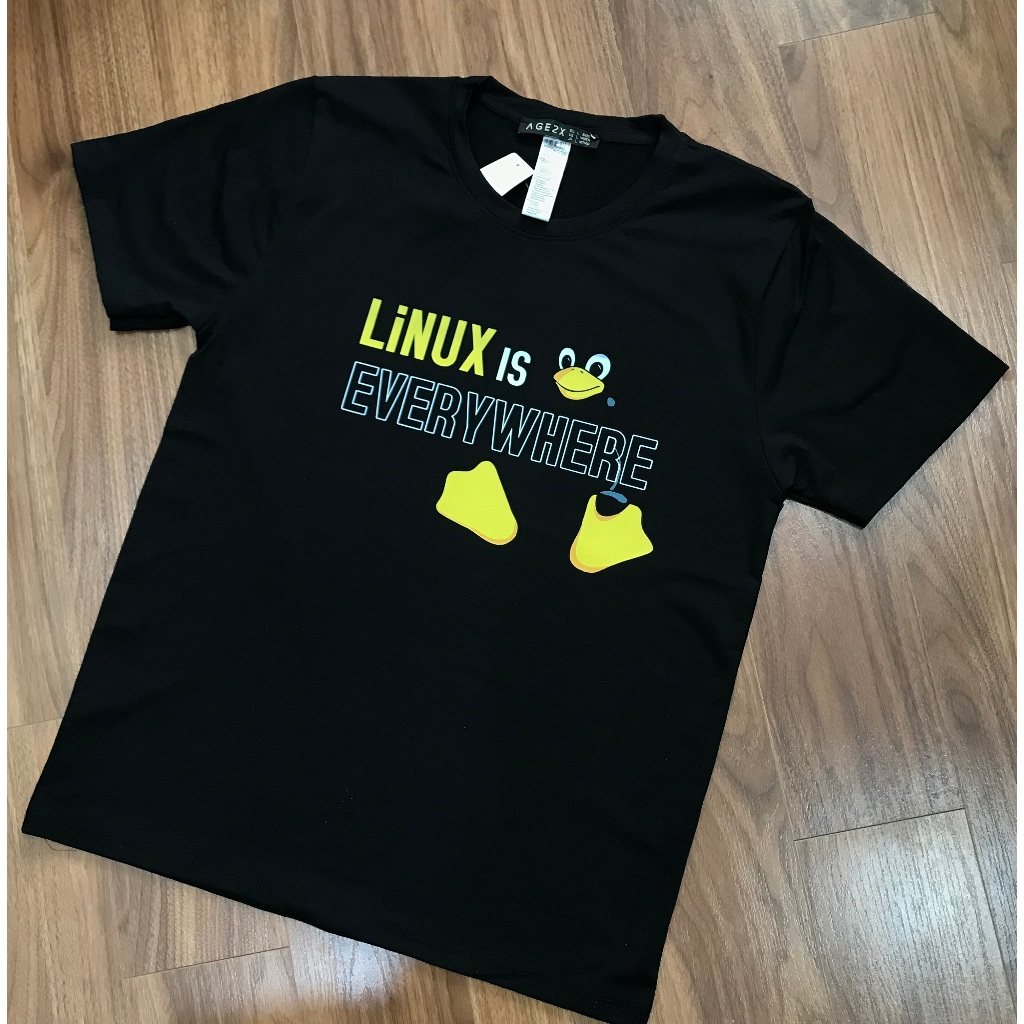 เสื้อยืด Linux เป็นทุกที่ - เสื้อยืดการเขียนโปรแกรม linux