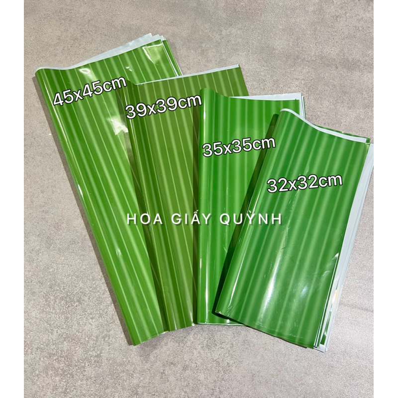 ชุดใบตองปลอม 10 แผ่น - ขนาด 32x32cm, 35x35cm, 39x39cm, 45x45cm