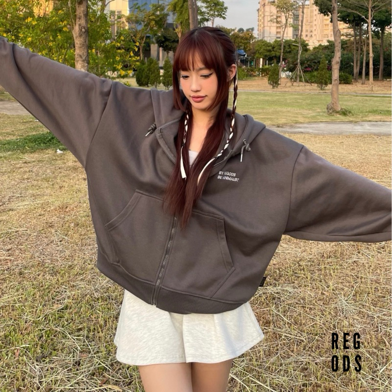 Hoodie เสื้อแจ็คเก็ตซิปซิปสักหลาด ซับในผ้าฝ้าย นูนและปัก REGODS ทรงหลวม unisex สําหรับผู้ชายและผู้หญิง ผ้าฝ้าย 350gsm - Hoodiezip Be Minimali