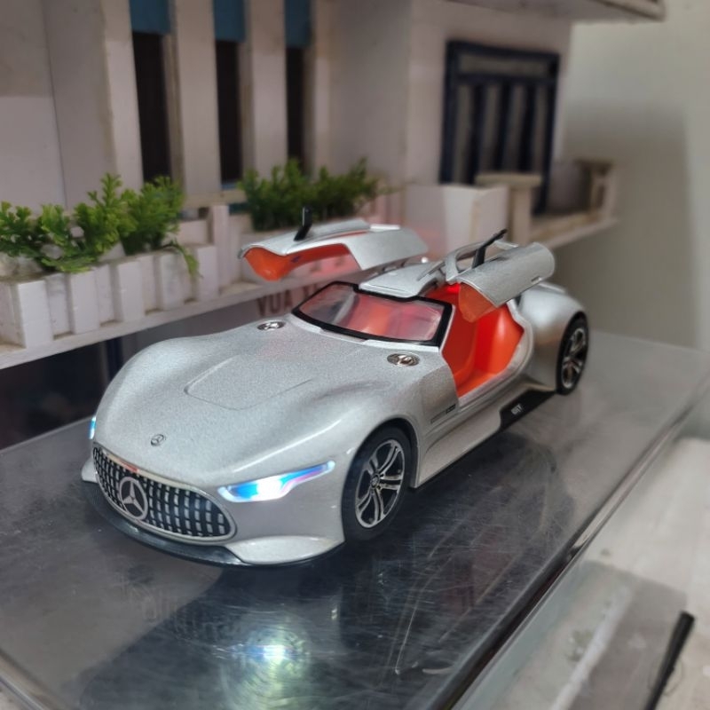 Mercedes-AMG Vision GT 1/24 โมเดลรถอัลลอยพร้อมป้ายทะเบียน VIP
