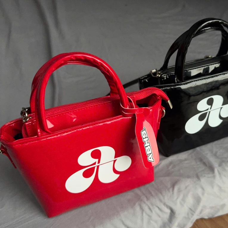 AB HOUSE - กระเป๋าสะพายข้าง MINIBAG ทําจากหนัง unisex