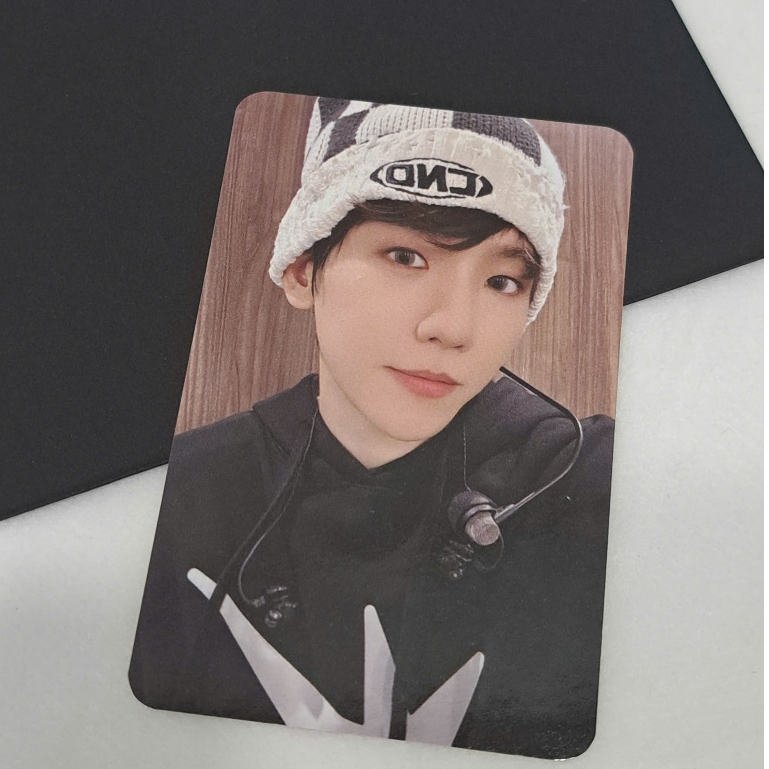 Photo CARD - BAEKHYUN CORNERED CARD (EXO) - ของแท้ - อย่างเป็นทางการ