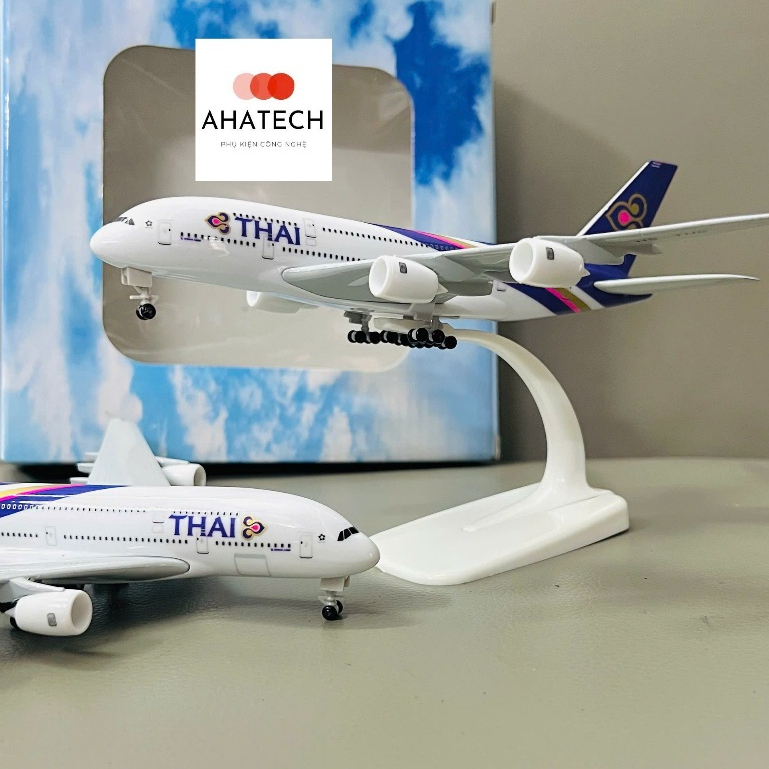 AIRCRAFT MODEL A380-800 "THAI AIRWAYS" Thailand Airlines Scale 1/400 20CM