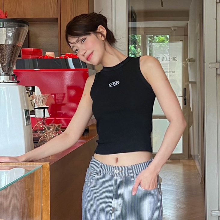 เสื้อกล้ามปัก M ยางยืดจั๊มยืด | แบรนด์ Moodie