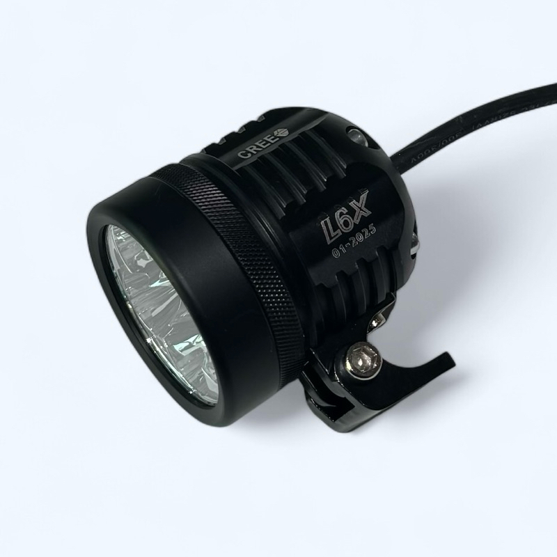 สปอร์ตไลท์ L6x******