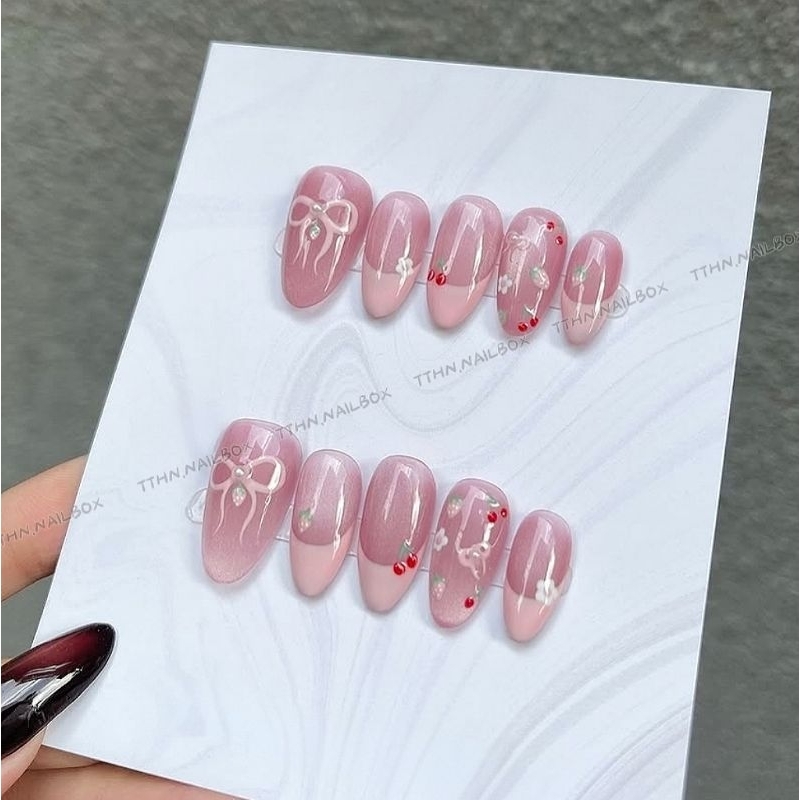 [T82] Cats Eye Pink Jelly Nailbox ดีไซน์เรียบง่ายและอ่อนโยน