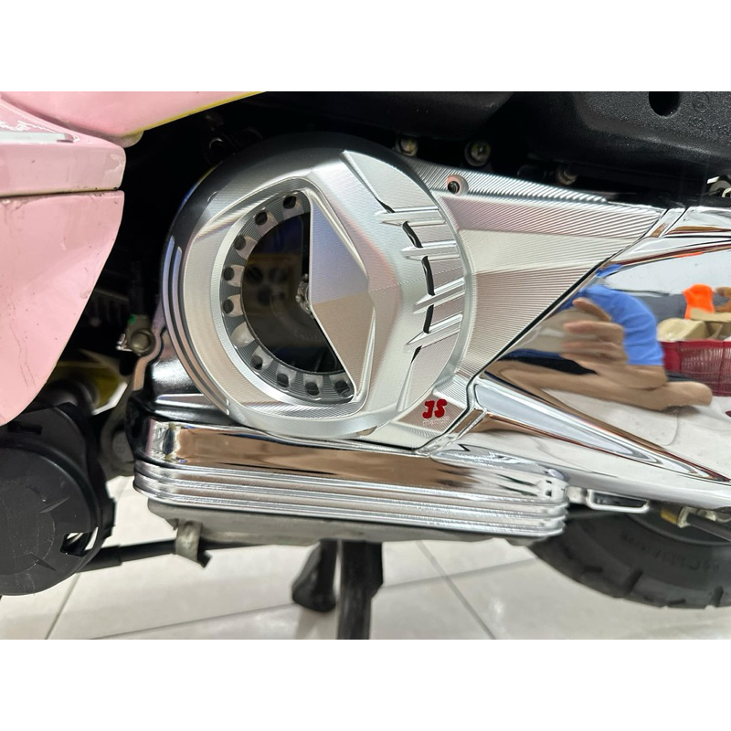 JS Manuf Ver 2 ฝาครอบอลูมิเนียม CNC สําหรับ Vespa Sprint, Primavera, LX, S Iget