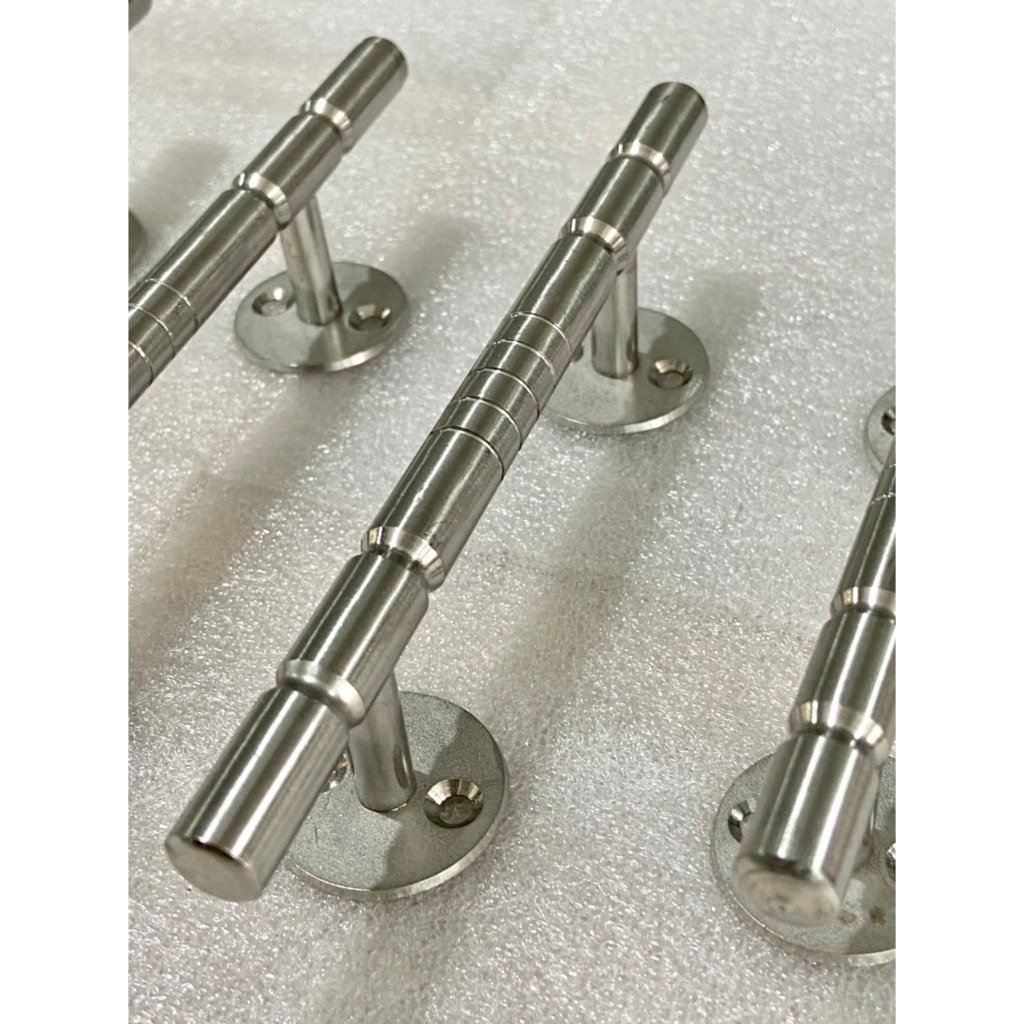 {Ho Chi Minh Express} มือจับสแตนเลสหล่อ 1t2 - ยาว 2 นิ้ว