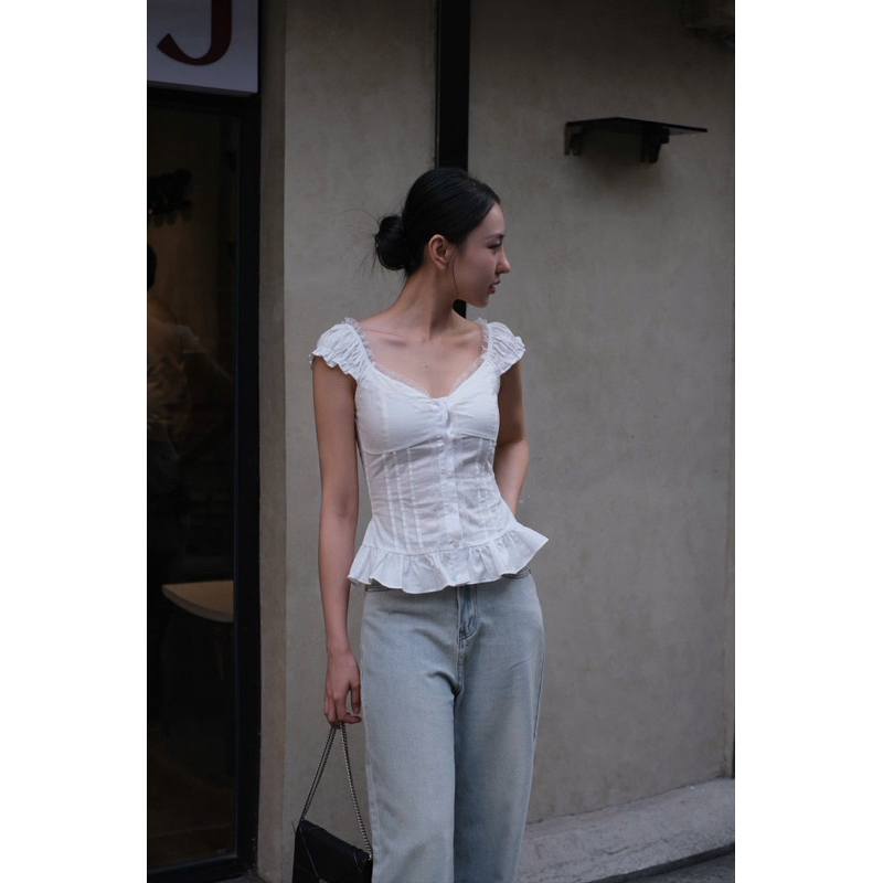 Riley Top - เสื้อเชิ้ตผ้าลินินคอวี (ภาพเดิม)