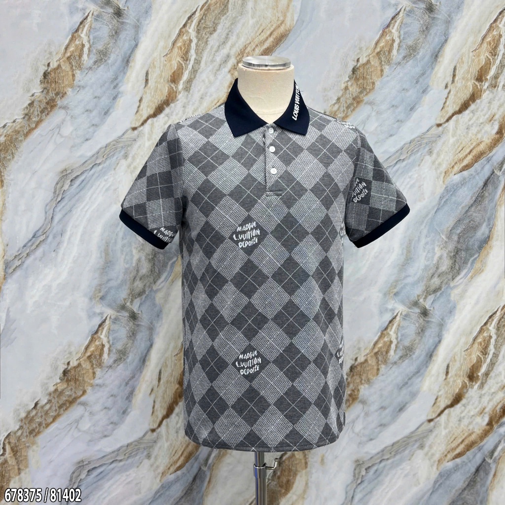 LV คุณภาพสูง เลเวล เสื้อโปโลผู้ชาย 2 สีลายพื้นหมากรุกและโลโก้ 2025