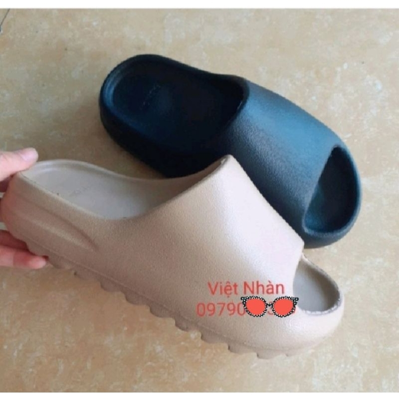 สีน้ําตาลและดํา BREAD SLIPPERS UNISEX HAND-SANDAL BREAD SLIPPERS 5CM HIGH SOLE