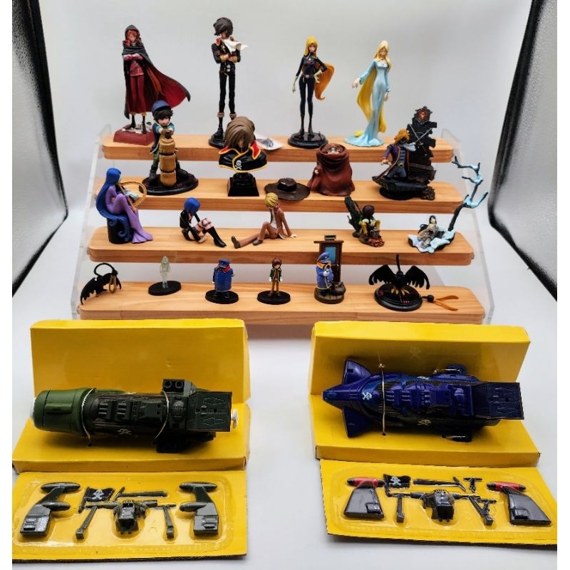 Galaxy Express 999 และฟิกเกอร์กัปตันโจรสลัดอวกาศ Harlock ของแท้ 2nd
