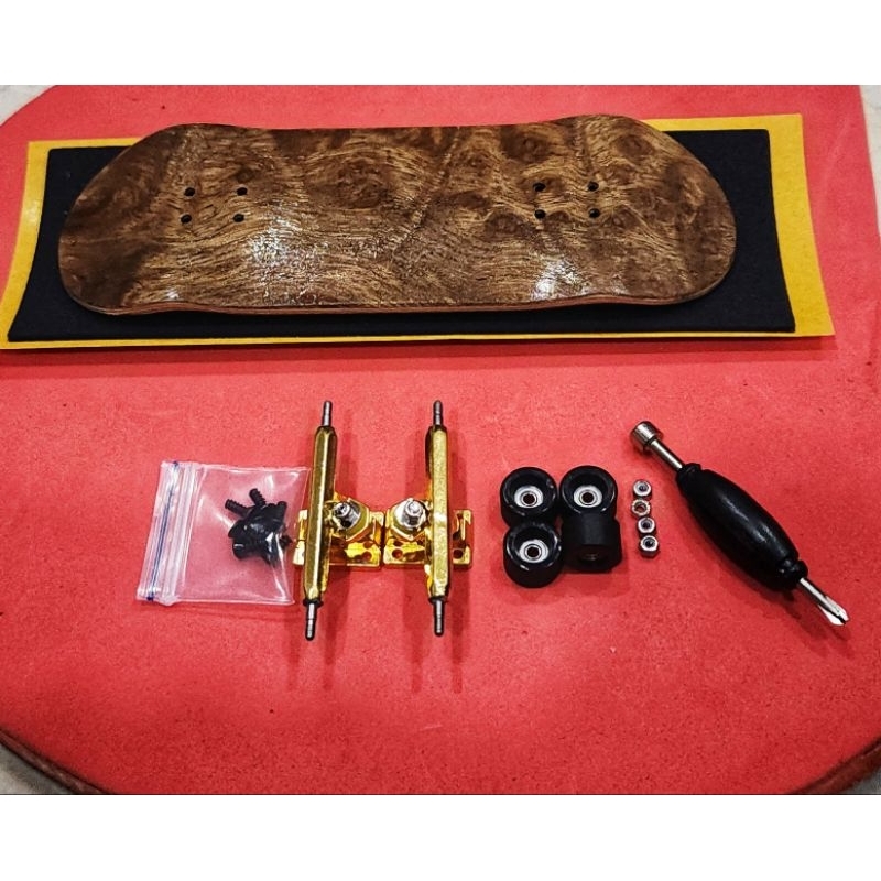 Black Burl Comp Kit สเก็ตบอร์ด Fingerboard 34mm หรือ 32mm