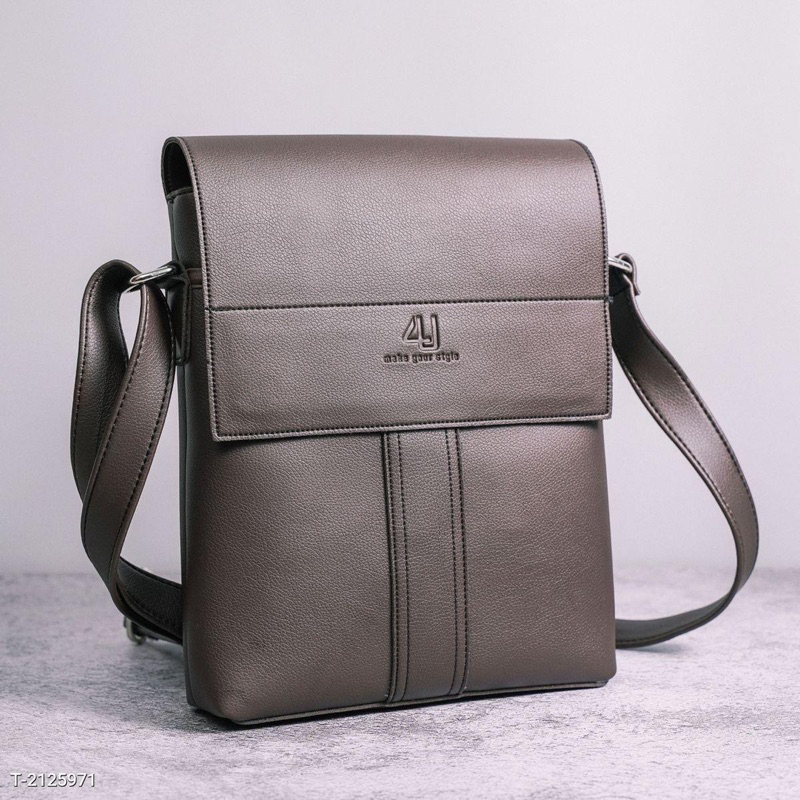 กระเป๋าสะพายข้าง Dynamic Fashion 4U D246