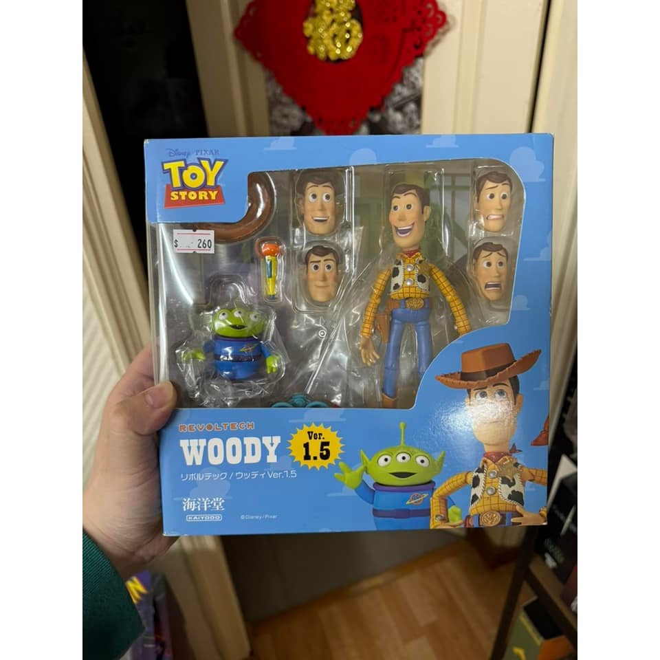 Revoltech Toy Story Woody 1.5 รุ่น