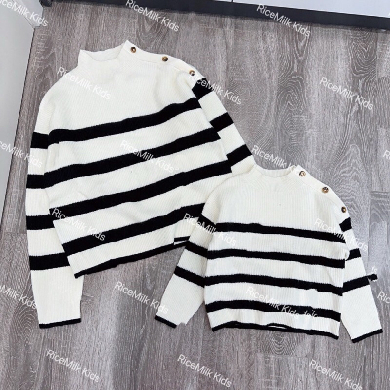 เสื้อสเวตเตอร์เด็ก Kiabi ลายขาวดํา surplus ของแท้