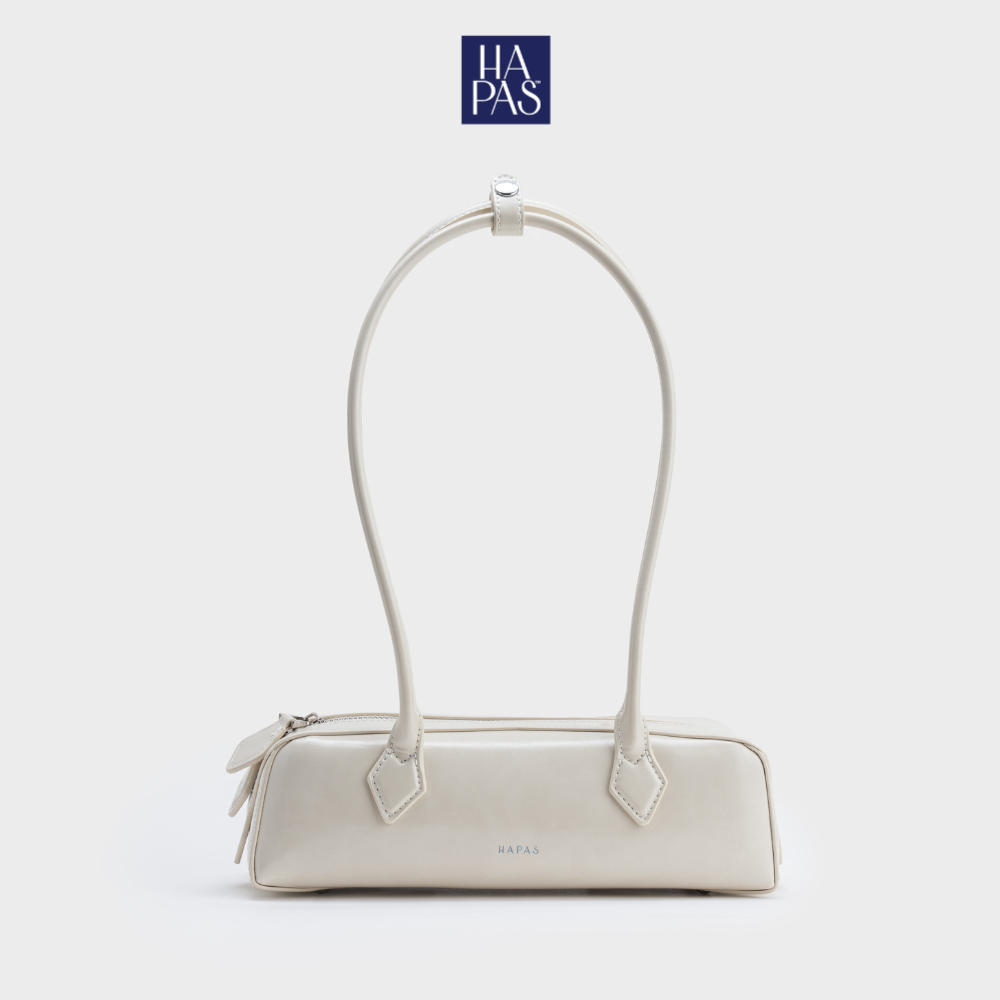 Moodie HAPAS กระเป๋าสะพายหนังมันเงา Sz 27