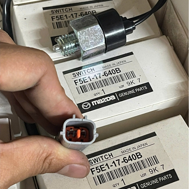 เซ็นเซอร์อาละวาด MAZDA 3 03, MAZDA 323 98 รหัสสินค้า:F5E1-17-640B ผลิตภัณฑ์ญี่ปุ่นคุณภาพสูงราคาที่ถู