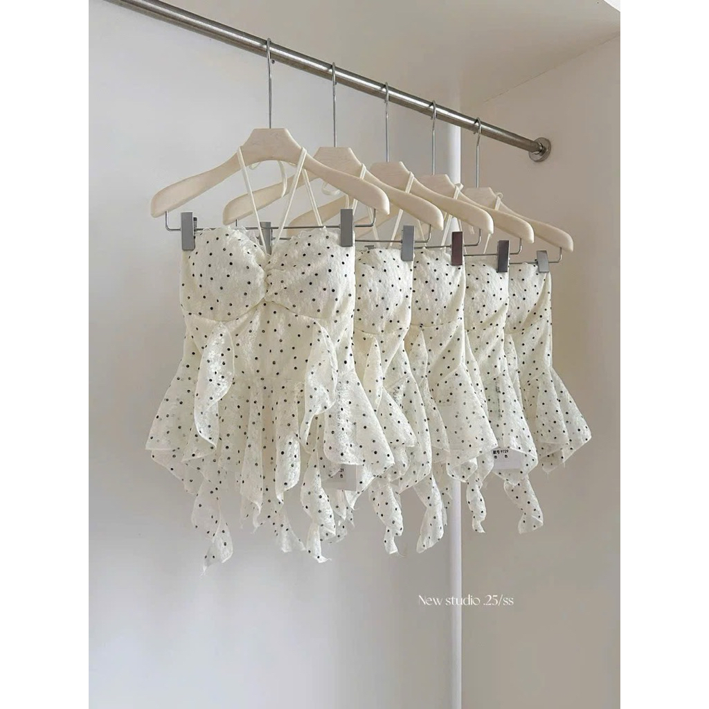 LT - เสื้อลูกไม้ผู้หญิงคล้องคอเอวยางยืดเกาะอกลายจุดพู่แหลมเฉพาะ ออลจัง ย2เค สไตล์ 1054