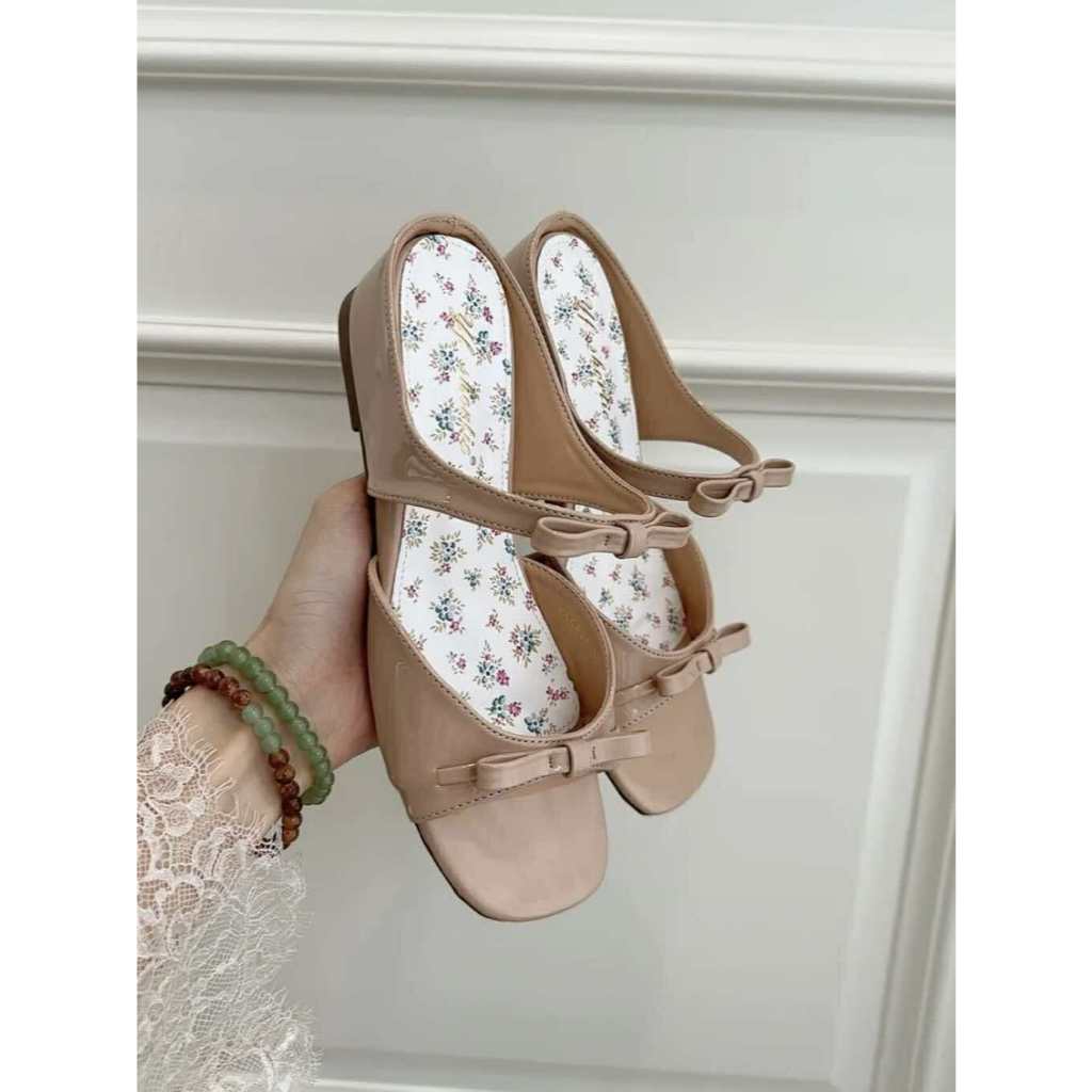 BauueBlume Floral Wedge Slipper - รองเท้าแตะส้นเตารีด 2 โบว์